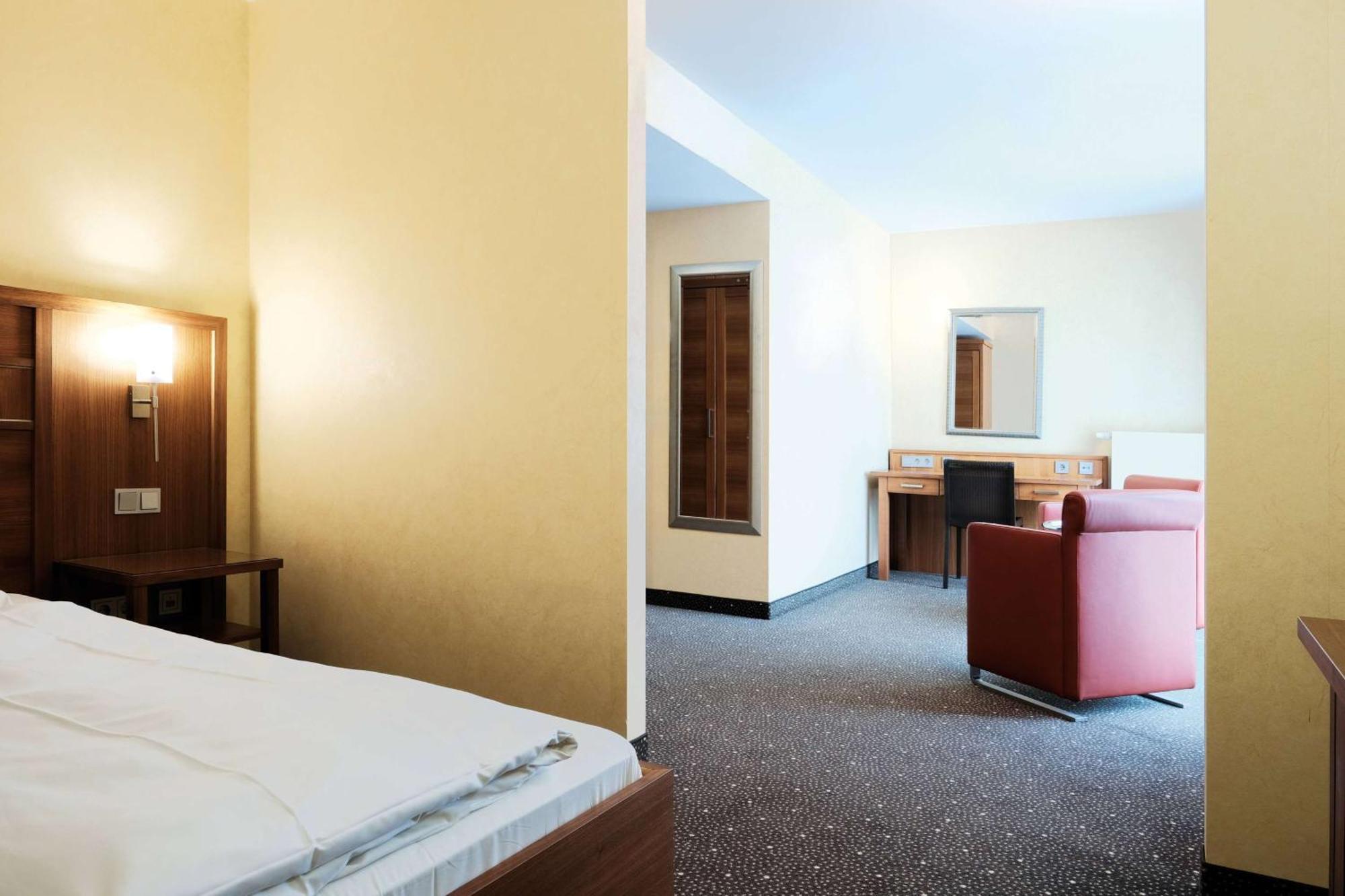 Hotel Krummenweg 4*