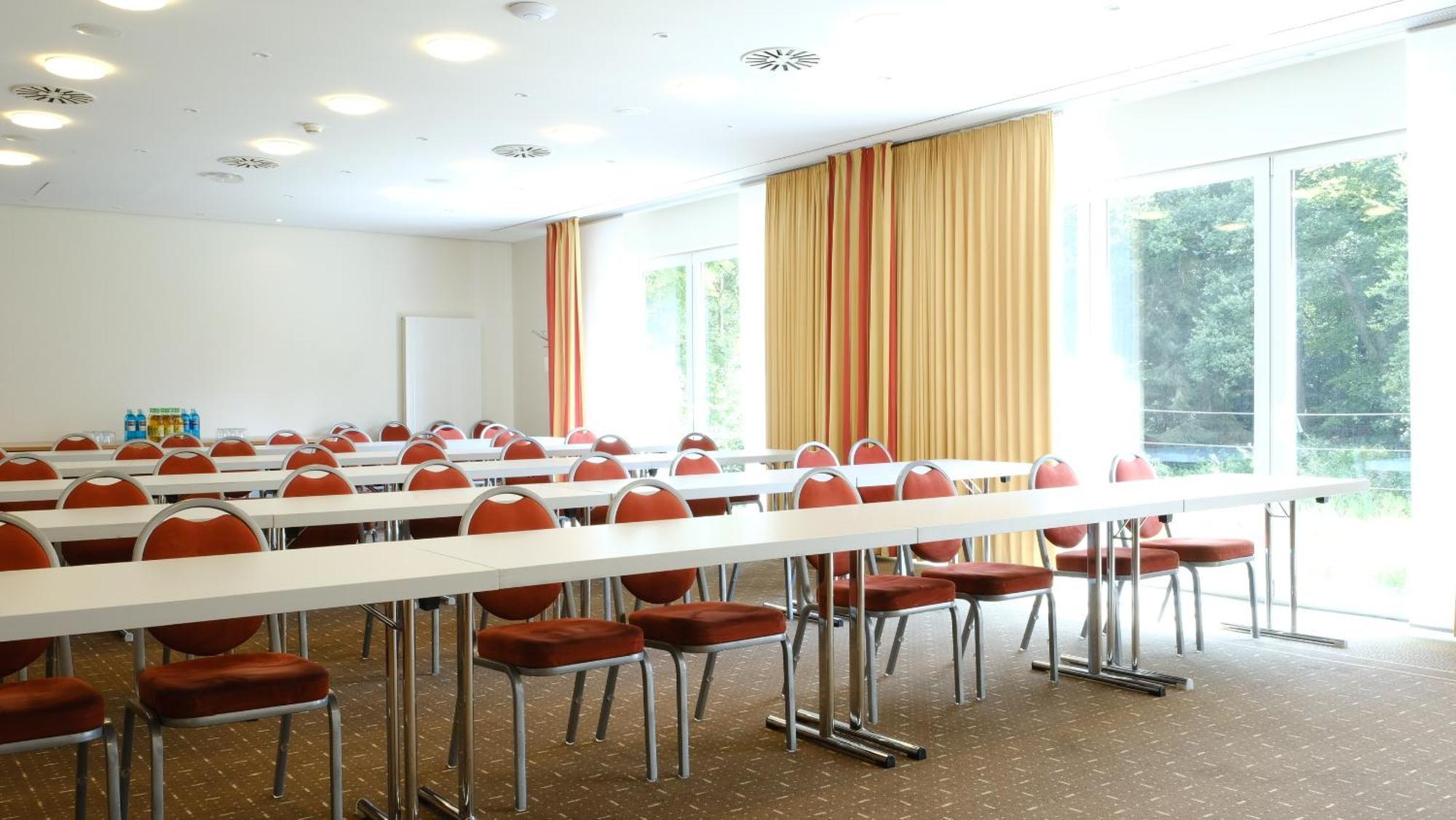 Hotel Ramada By Wyndham Duesseldorf Ratingen