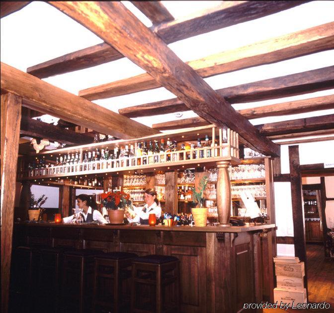 Krummenweg 4*